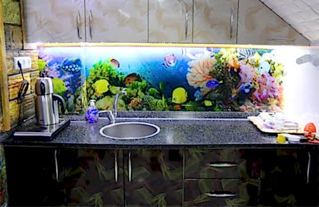 Tezgah Arası 3D Cam Panel